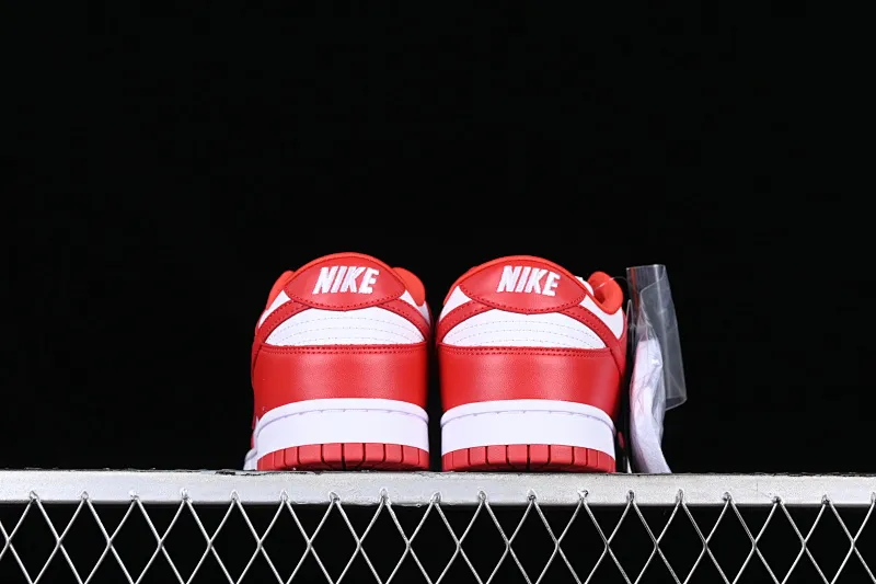 All Categories Nk SB Dunk Series Nk SB Dunk Low Low-top Sneakers Nk Dunk Low SB "University Red" White and Red Dunk Series First Layer Low-top Casual Sports Skateboard Shoes CU1727-100